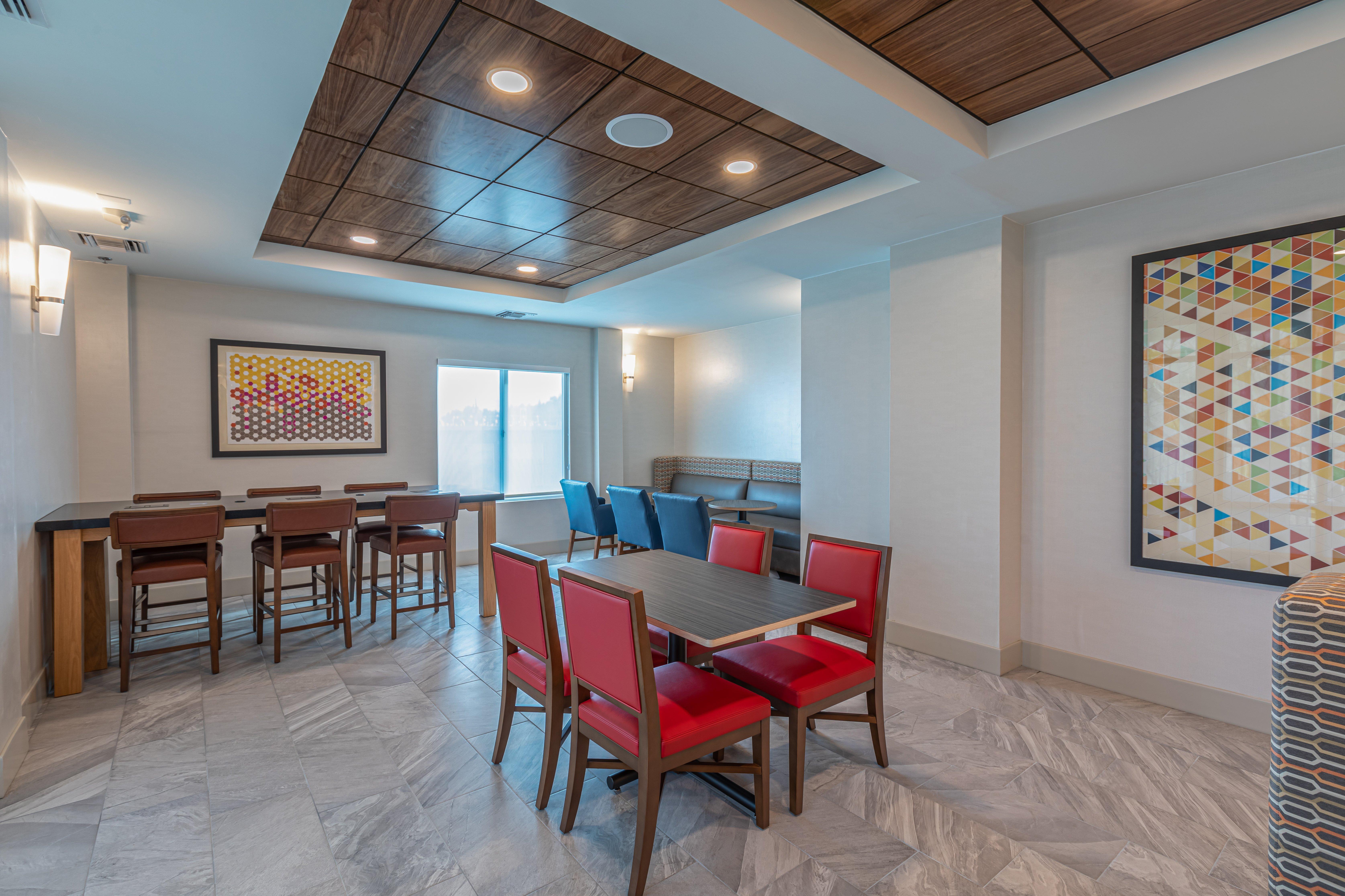 Holiday Inn Express & Suites Asheville Downtown By Ihg Bagian luar foto