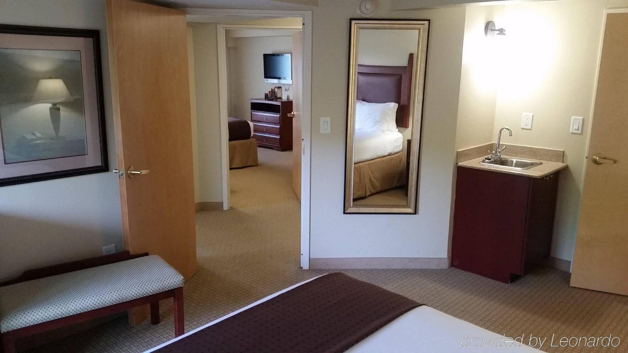 Holiday Inn Express & Suites Asheville Downtown By Ihg Bagian luar foto